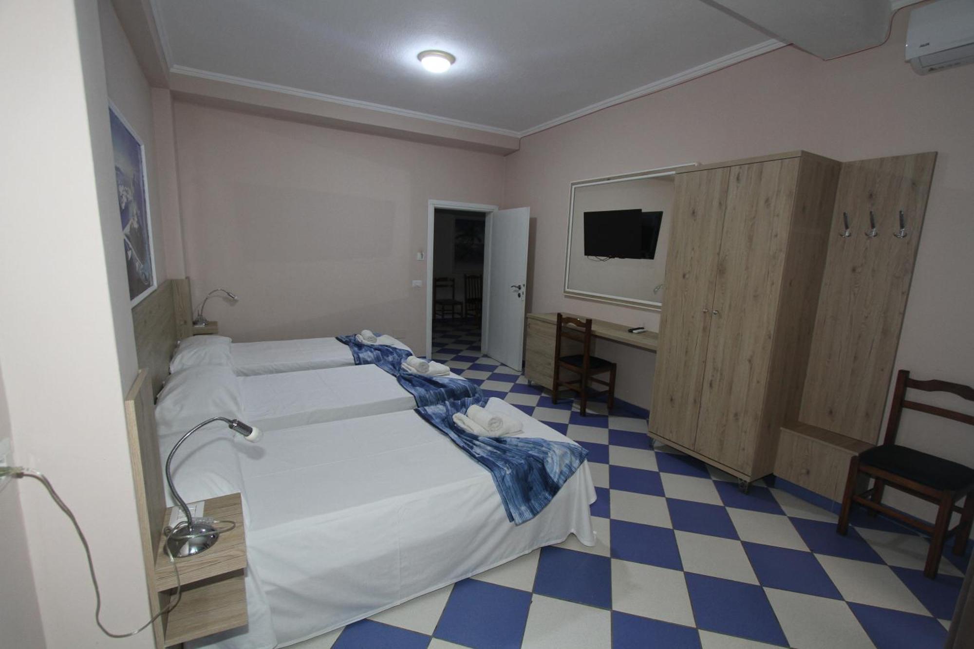 Kompleksi Eli Guest House Durrës Exterior foto